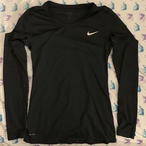 black nike pro dri fit long sleeves